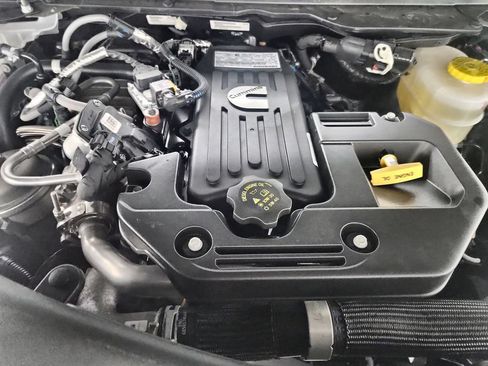 New 2026 RAM 3500 Tradesman AWD/4WD image 25