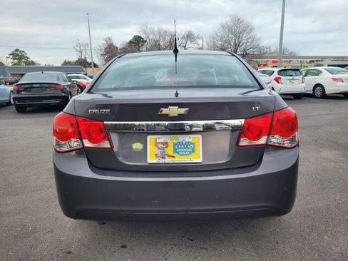 Used 2011 Chevrolet Cruze LT image 6