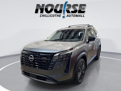 New 2026 Nissan Pathfinder SL w/ SL Premium Package