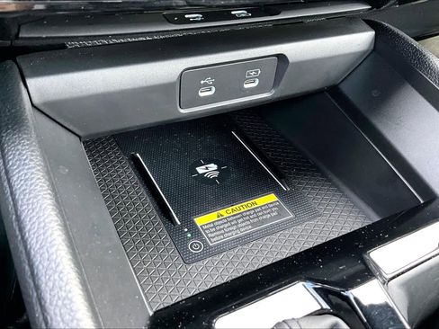 Used 2025 Honda Accord Sport image 33