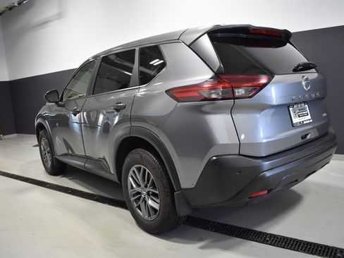 Used 2021 Nissan Rogue S image 3