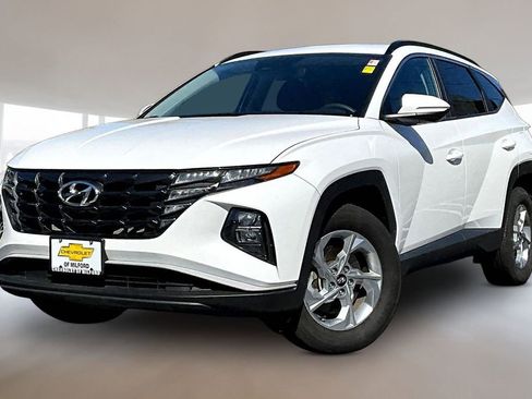 Used 2023 Hyundai Tucson SEL AWD/4WD image 3