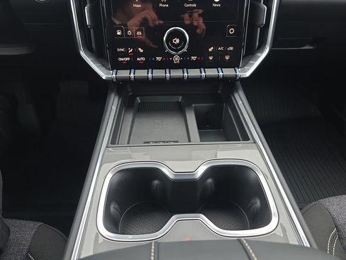 New 2026 GMC Acadia Elevation w/ LPO, Floor Liner Package FWD image 24
