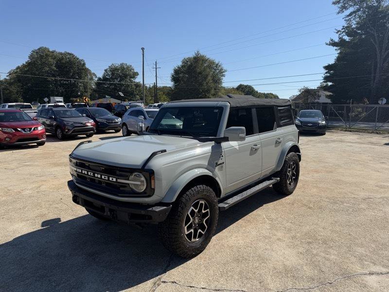 Used 2022 Ford Bronco Outer Banks AWD/4WD image 1