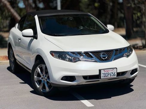 Used 2014 Nissan Murano CrossCabriolet w/ Navigation Package AWD/4WD image 2