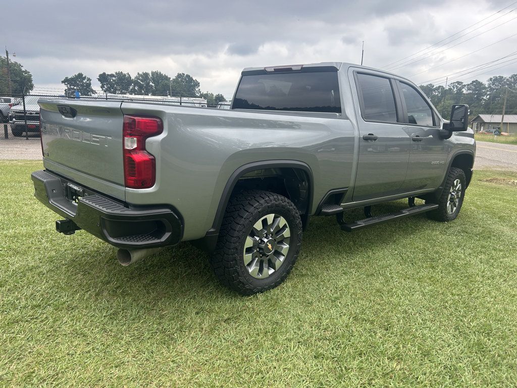 Used 2024 Chevrolet Silverado 2500 Custom w/ Custom Value Package AWD/4WD image 11