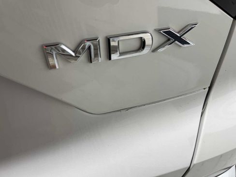 Used 2023 Acura MDX SH-AWD w/ Technology Package image 7