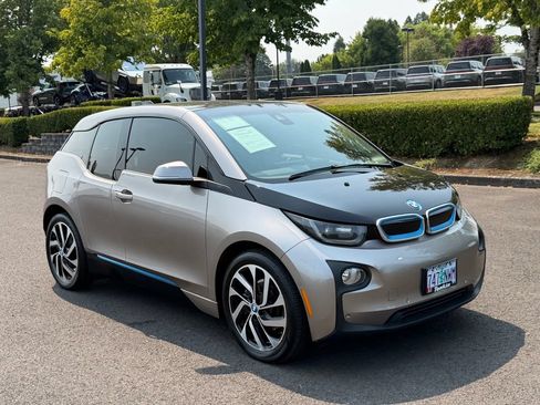 Used 2014 BMW i3 RWD image 2
