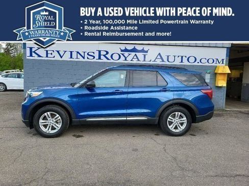 Used 2023 Ford Explorer XLT w/ Class IV Trailer Tow Package image 1