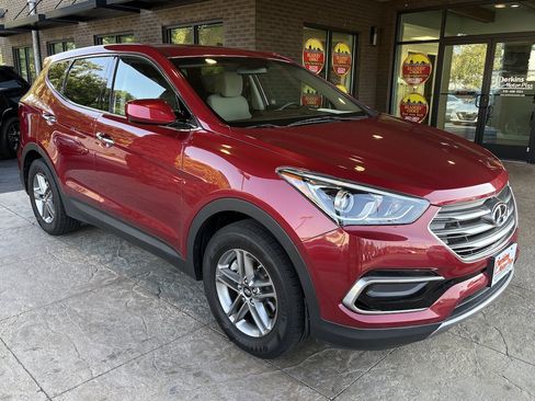 Used 2017 Hyundai Santa Fe Sport AWD/4WD image 4
