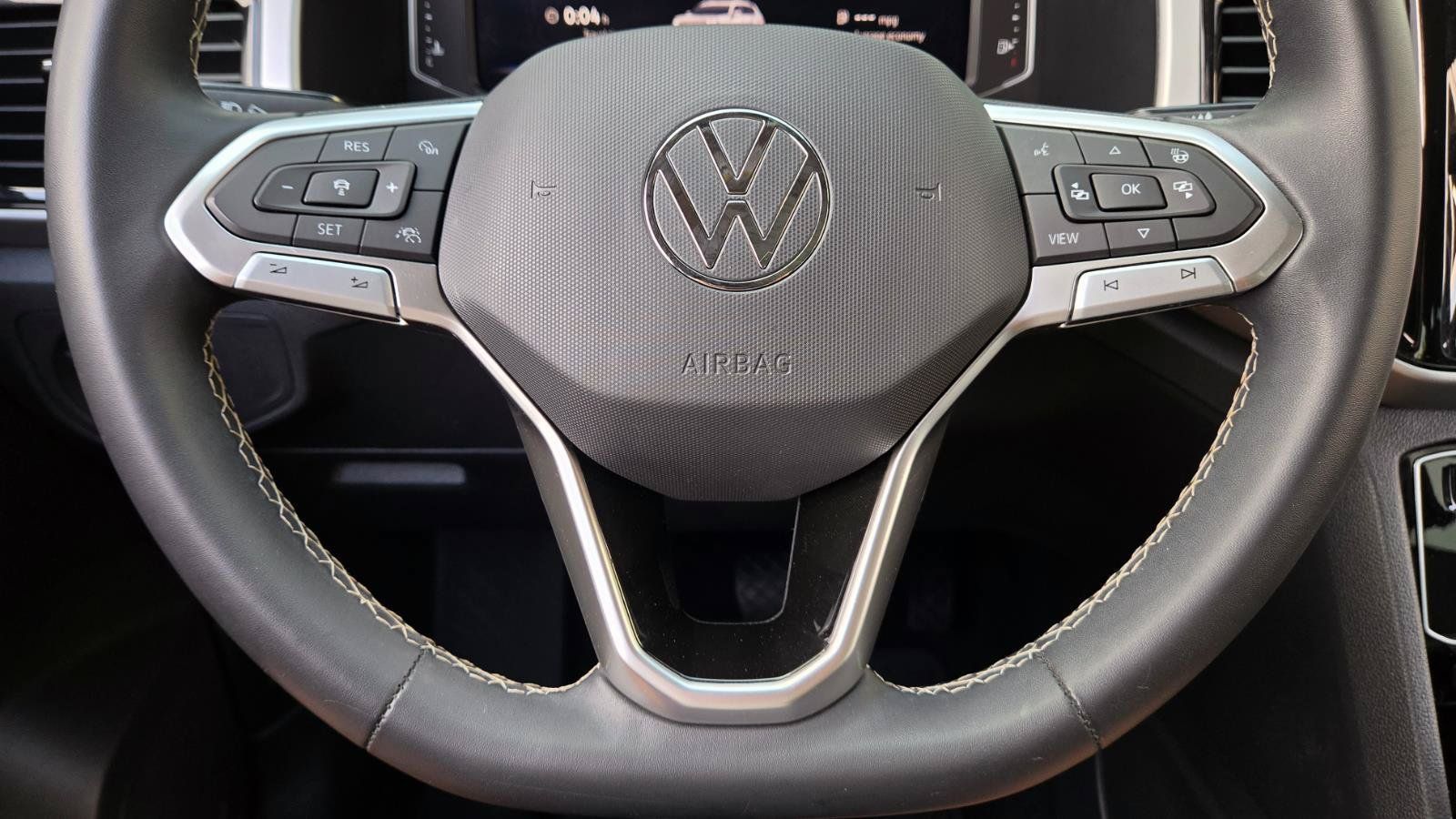 Certified 2022 Volkswagen Atlas SEL AWD/4WD image 27