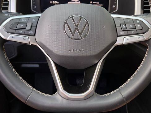 Certified 2022 Volkswagen Atlas SEL AWD/4WD image 27