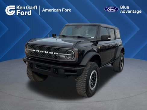 Used 2022 Ford Bronco Badlands w/ Sasquatch Package AWD/4WD image 1