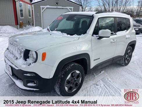 Used 2015 Jeep Renegade Latitude image 2