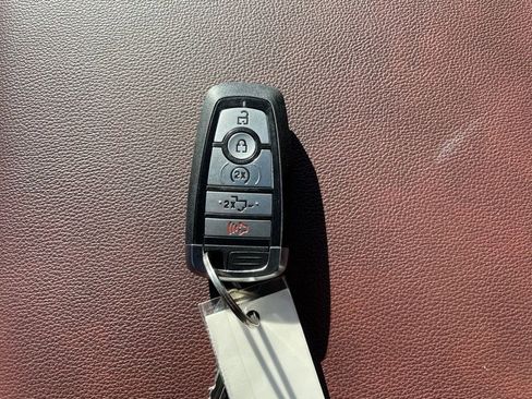 Used 2023 Ford F150 Lariat w/ Equipment Group 502A High image 26