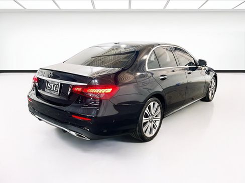Used 2022 Mercedes-Benz E 350 Sedan image 4