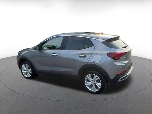 Used 2025 Buick Encore GX Preferred FWD image 9