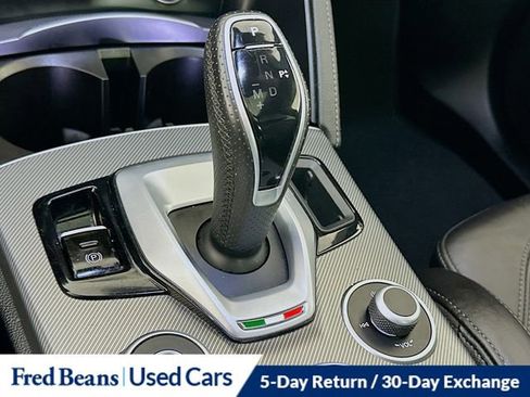 Used 2023 Alfa Romeo Stelvio Veloce image 18