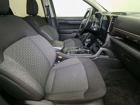 Used 2025 Ford Ranger XLT w/ Equipment Group 301A High AWD/4WD image 16
