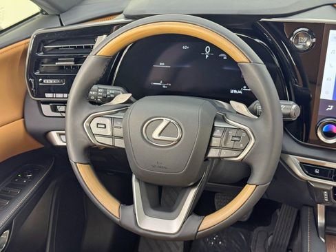 Used 2025 Lexus RX 350 Premium image 21