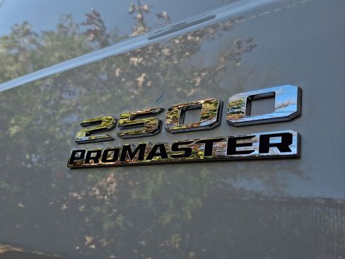 New 2026 RAM ProMaster 2500 w/ Quick Order Package 22G SLT image 5