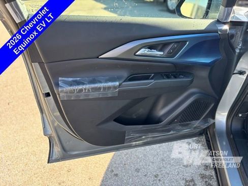 New 2026 Chevrolet Equinox EV LT image 10