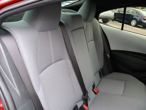Used 2022 Toyota Corolla SE FWD image 12