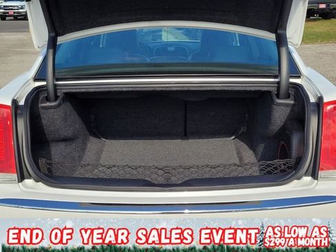 Used 2015 Chrysler 300 Limited w/ 300 Premium Group image 9