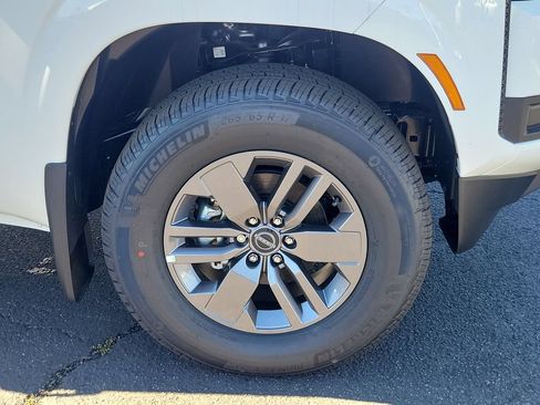 New 2026 Nissan Frontier SV w/ SV Convenience Package AWD/4WD image 19