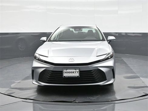 New 2026 Toyota Camry LE image 30