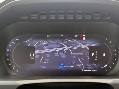 New 2026 Volvo XC90 B5 Core w/ Protection Package Premier image 13