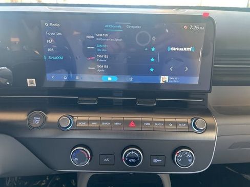 New 2026 Hyundai Kona SE image 10