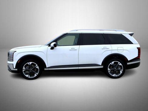 Certified 2026 Hyundai Palisade Limited AWD/4WD image 8