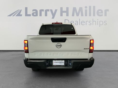 Used 2025 Nissan Frontier S image 4