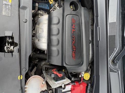 Used 2019 Jeep Compass Altitude image 17