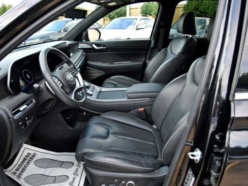 Used 2024 Hyundai Palisade Calligraphy image 11