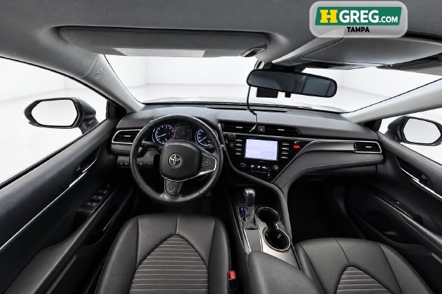 Used 2020 Toyota Camry SE FWD image 14