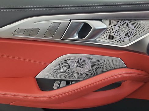 Used 2025 BMW M850i xDrive image 19