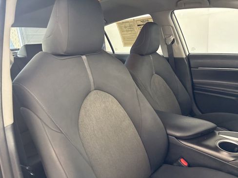 Used 2021 Toyota Camry LE FWD image 28