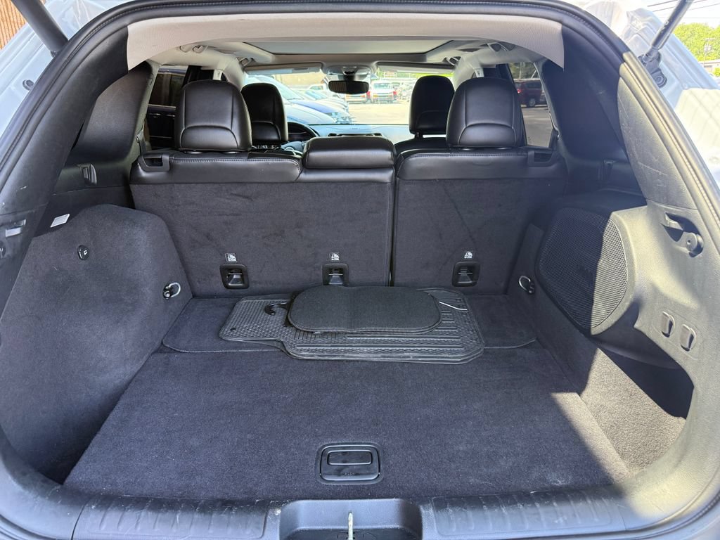 Used 2019 Jeep Cherokee Limited w/ Luxury Group AWD/4WD image 20
