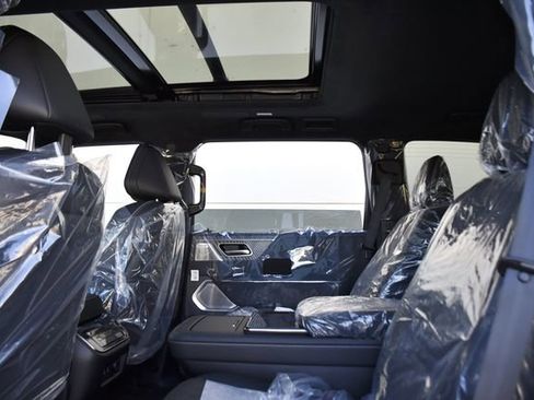 New 2026 INFINITI QX80 Autograph image 27