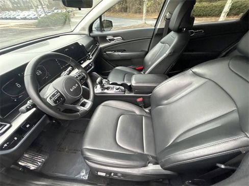 Certified 2023 Kia Sportage EX image 14