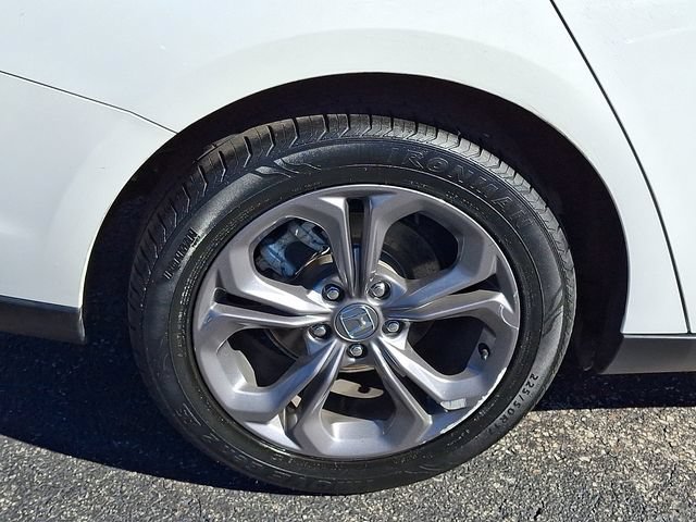Used 2024 Honda Accord EX image 8