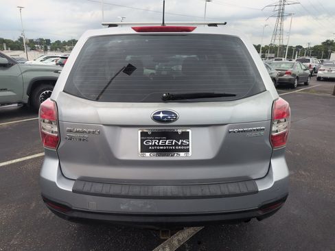 Used 2014 Subaru Forester 2.5i AWD/4WD image 4