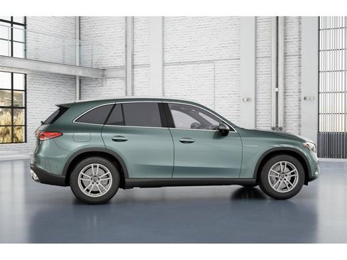 New 2026 Mercedes-Benz GLC 300 4MATIC image 17