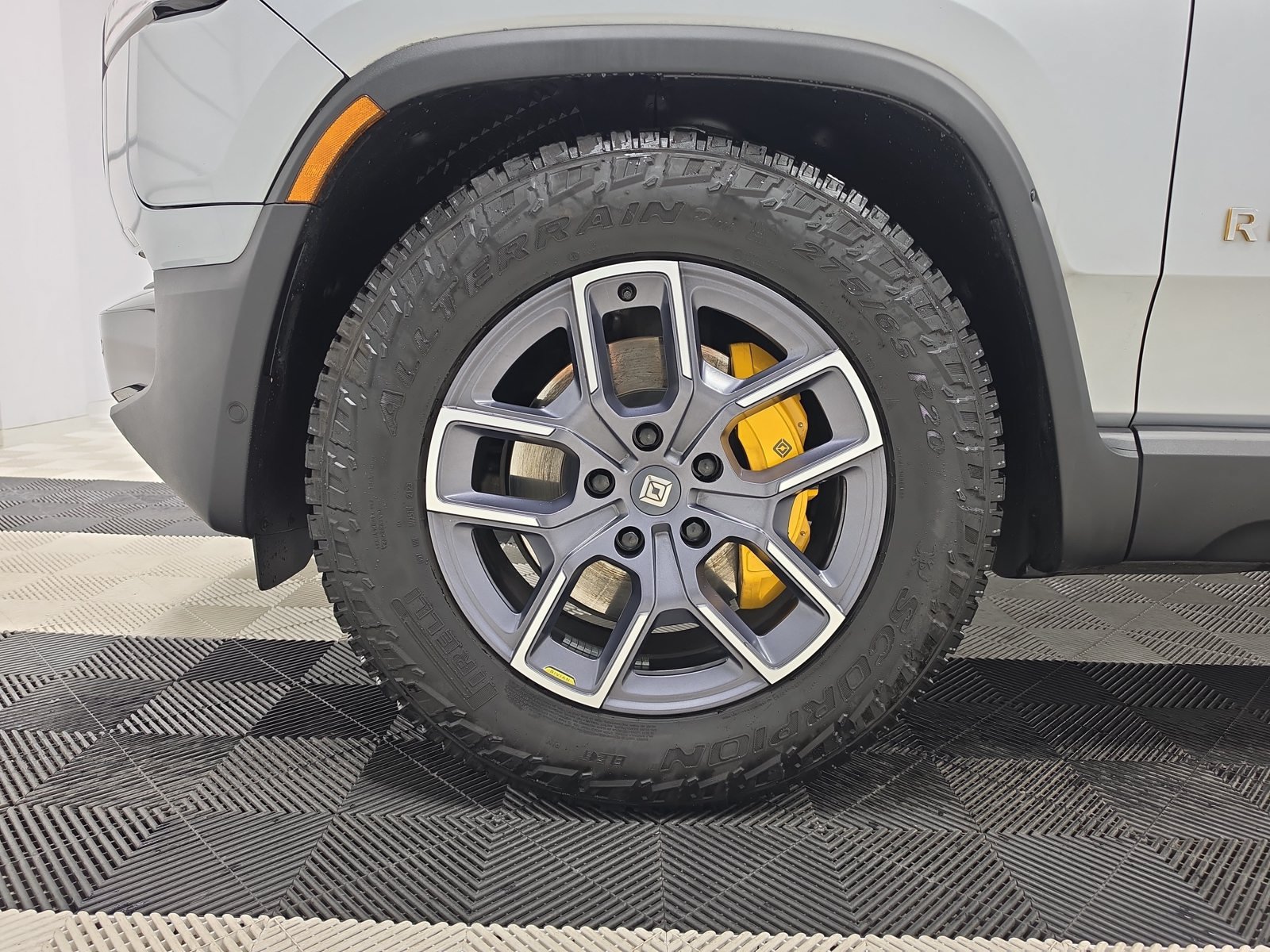 Used 2023 Rivian R1S Adventure Quad AWD/4WD image 9