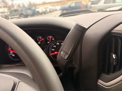 New 2026 Chevrolet Silverado 1500 Custom Trail Boss w/ LPO, Dark Essentials Package image 21