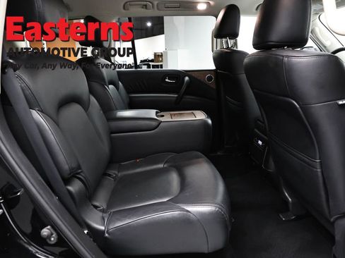 Used 2024 Nissan Armada SL w/ Captain's Chairs Package image 25