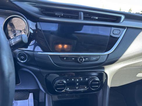 Used 2022 Buick Encore GX Select image 13
