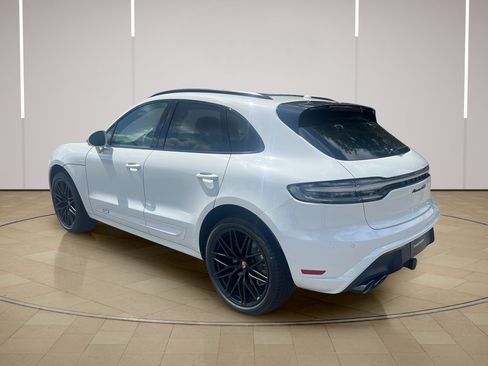New 2026 Porsche Macan GTS AWD/4WD image 3